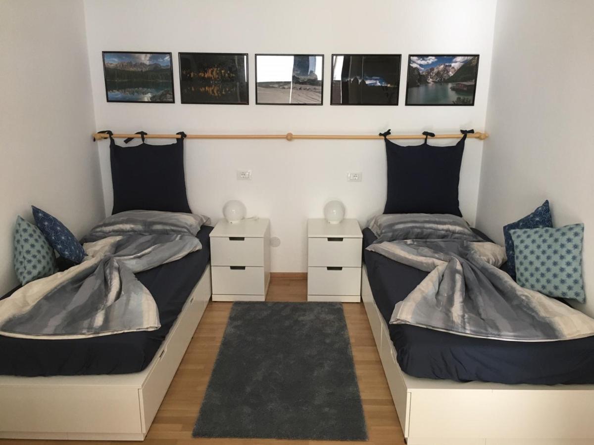 Lasiesta Apartment