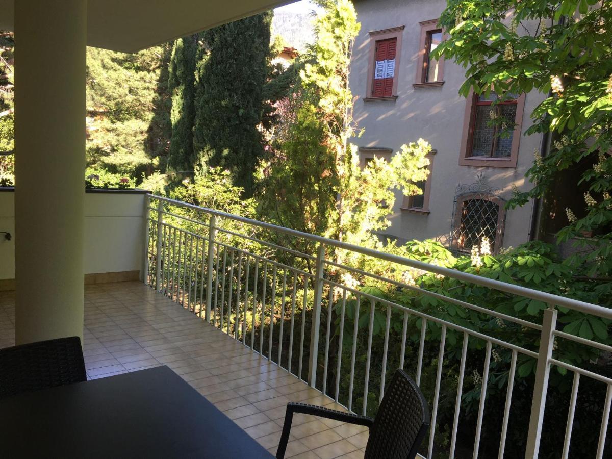 Lasiesta Apartment
